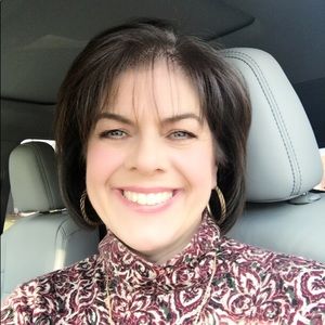 Meet your Posher, Deborah